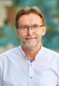 Porträt Prof. Dr. Helmut Stark